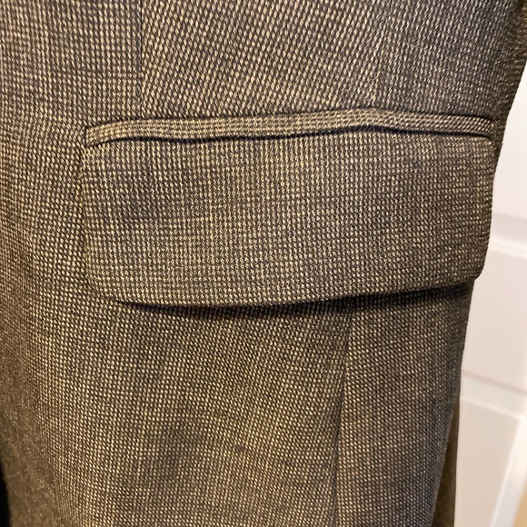 Tahari by Arthur S. Levine - Woman’s dressy brown jacket, Size: 16 - Picture 7 of 7